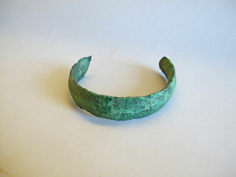 bracelet, image 2/3