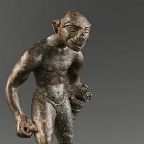 statuette, image 7/10