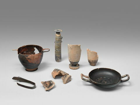 strigile, image 2/2