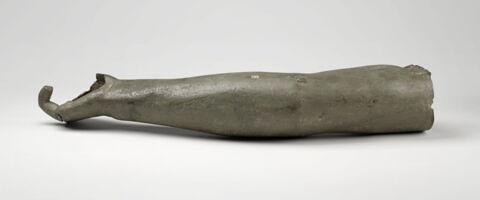 statue, image 2/2