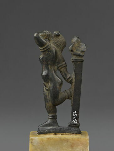 statuette, image 3/5