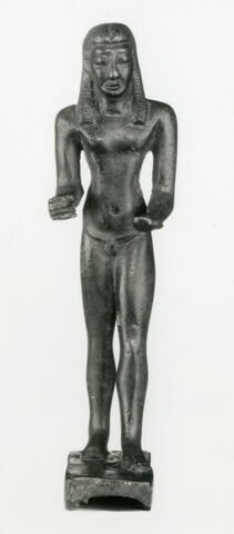 statuette