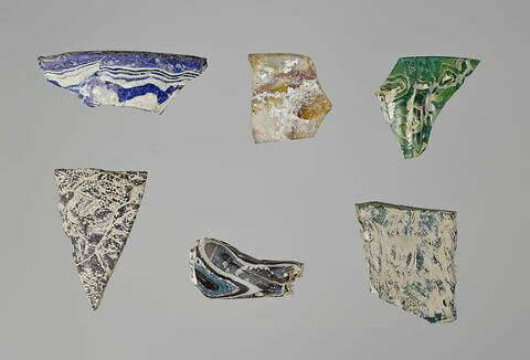 vase, image 2/2