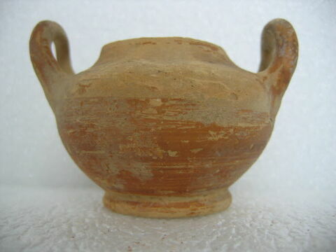 pyxis, image 2/2