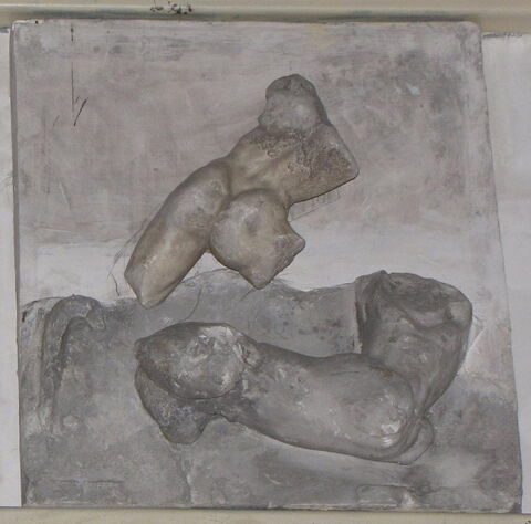 Tirage d'une métope représentant Héraklès contre un centaure