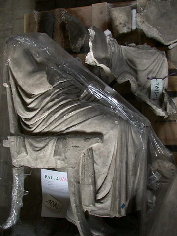 Tirage des figures d'une stèle funéraire attique, image 1/1