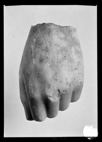 Main de kouros, image 2/6