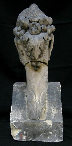 vase, image 2/2