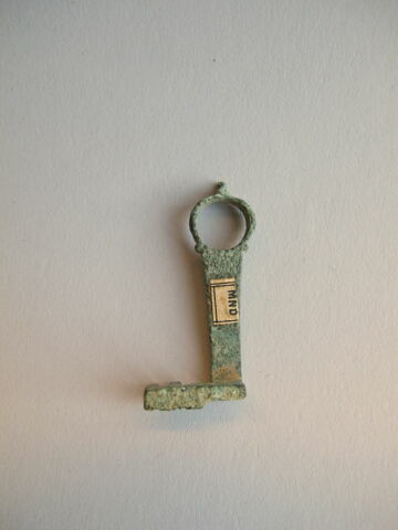 clef, image 2/2