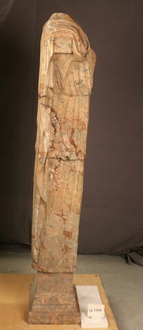 statue, image 2/3