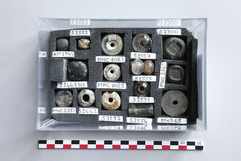 perle, image 2/2