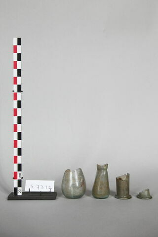 vase, image 5/12