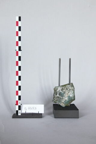 vase, image 8/11