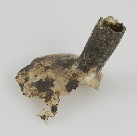 Fragment de flacon globulaire