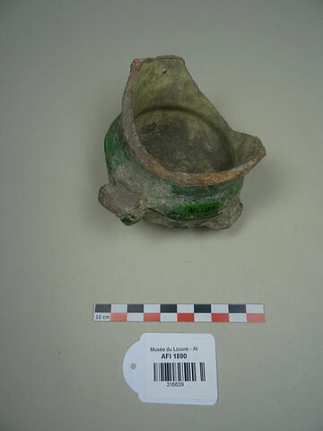 Haut de vaisselle (?), image 2/2