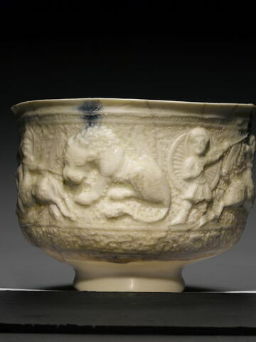 Coupe à scènes de chasse, image 13/42