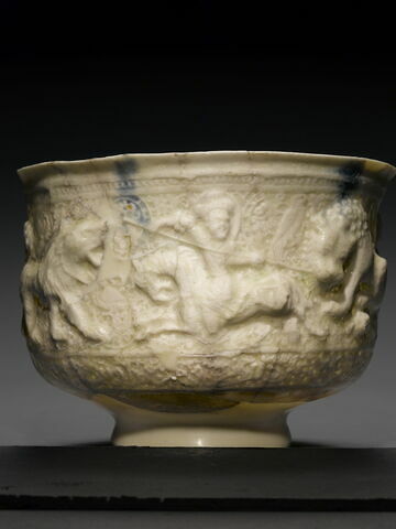 Coupe à scènes de chasse, image 4/42
