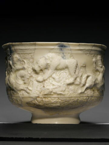 Coupe à scènes de chasse, image 20/42