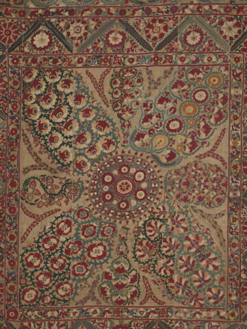 Tenture (suzani), image 2/3