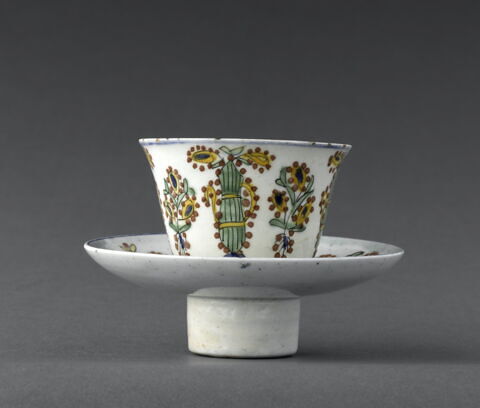 Sous-tasse, image 5/7
