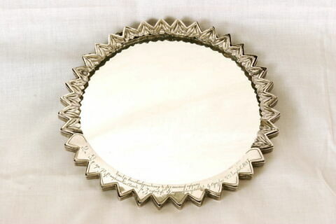 Miroir circulaire à décor de trophée, image 9/12