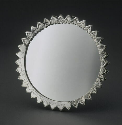 Miroir circulaire à décor de trophée, image 5/12