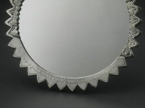 Miroir circulaire à décor de trophée, image 7/12