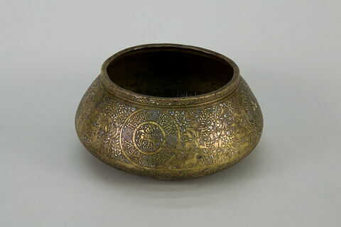 Bol (Tâs), image 13/13