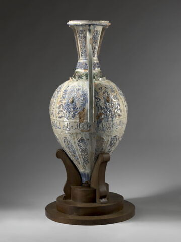 Vase dit 