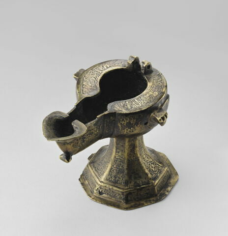 Lampe aux félins couchés, image 2/14