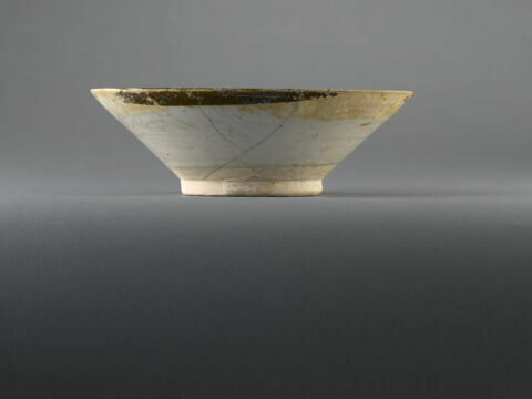 Coupe aux motifs en amandes, image 2/3