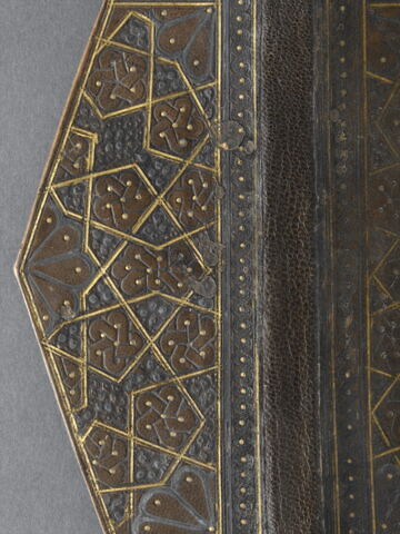 Plat inférieur et rabat de reliure, image 8/12