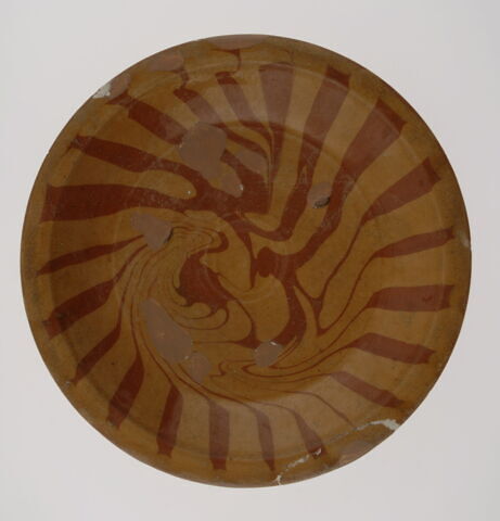 Coupe à décor marbré, image 3/6