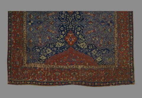 Tapis à décor de médaillons, image 4/12