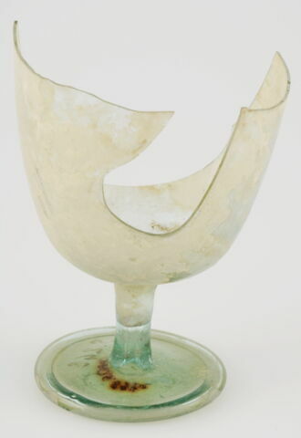 Fragment d'un verre à pied