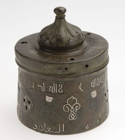 Encrier aux personnages et inscriptions votives, image 13/23