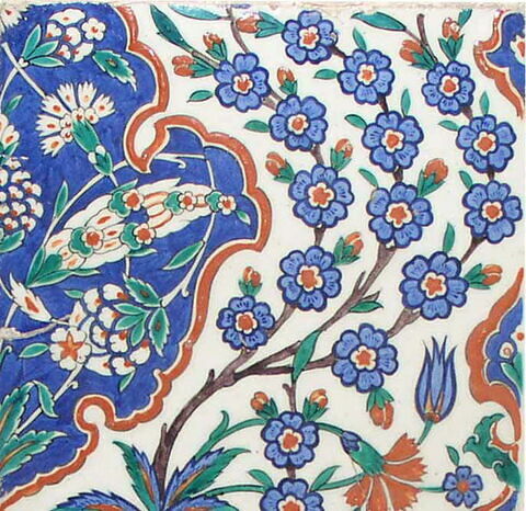 Carreau aux branches de prunus ondulant et aux mandorles polylobés quatre fleurs, image 2/2