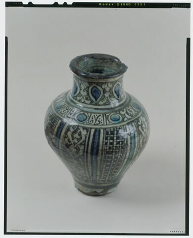 Vase à décor de palmettes et de croisillons, image 4/5