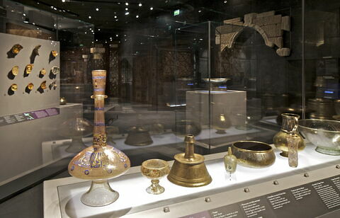 Pichet, image 2/3