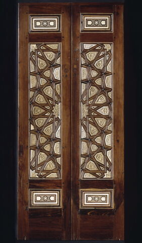Vantail de porte à décor de polygone étoilé, image 5/5