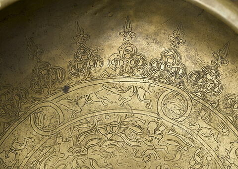 Bol (Tâs), image 14/25