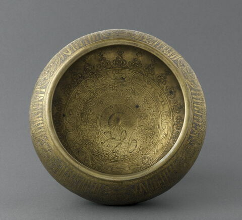 Bol (Tâs), image 18/25