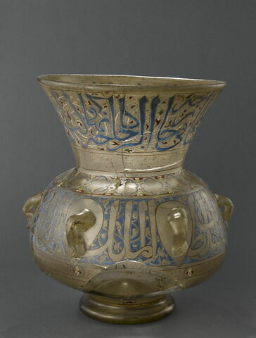 Lampe au nom du sultan al-Malik al-Nasir al-Din Muhammad bn Qala'un, image 6/12