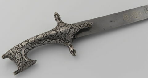sabre, image 2/2