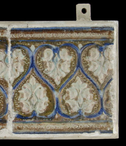 Carreau de revêtement aux palmettes, image 2/2