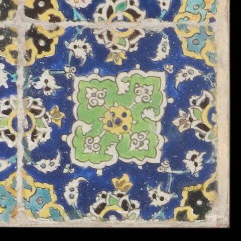 Carreau de revêtement aux motifs cruciformes, image 2/2