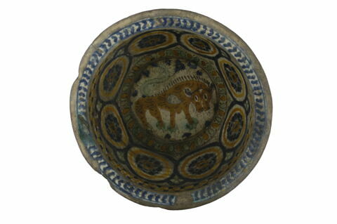 Vase, image 3/3