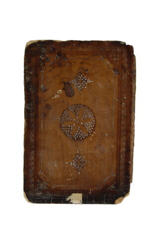 Plat de reliure à décor d'arabesques, image 3/5