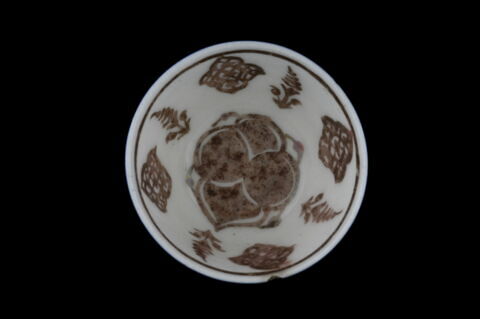 Finjân (tasse à café) à décor végétal, image 3/5