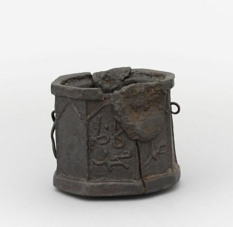 Mortier ou creuset d'atelier, image 3/6